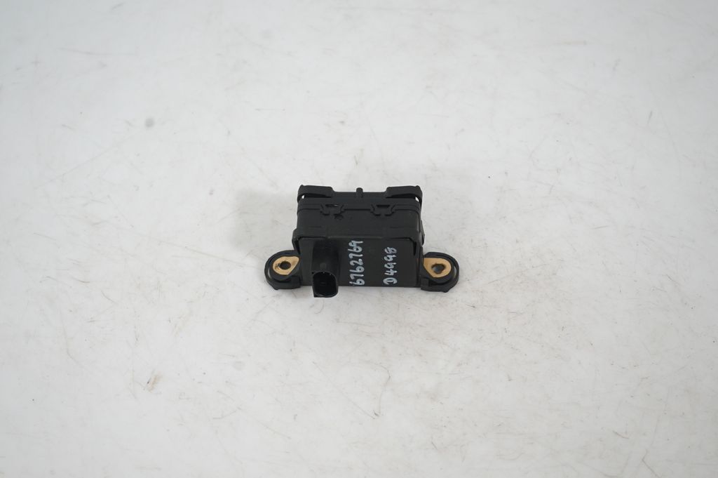 ESP acceleration yaw rate sensor (3)