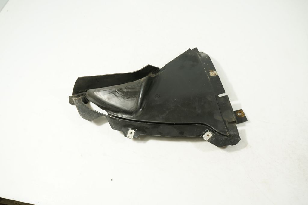 Front wheel arch liner splash guards (3)