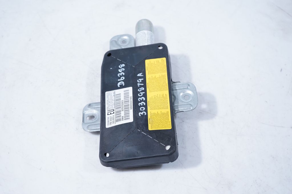 Front door airbag (4)