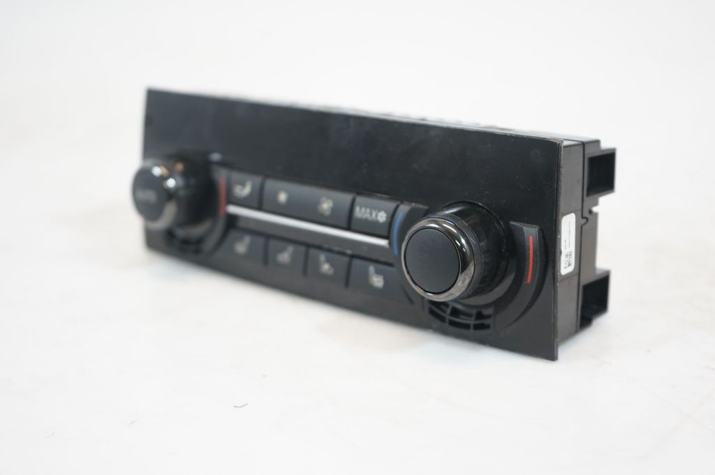 Climate control unit (6)