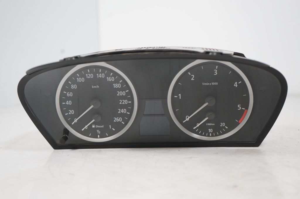 Speedometer (instrument cluster) (6)
