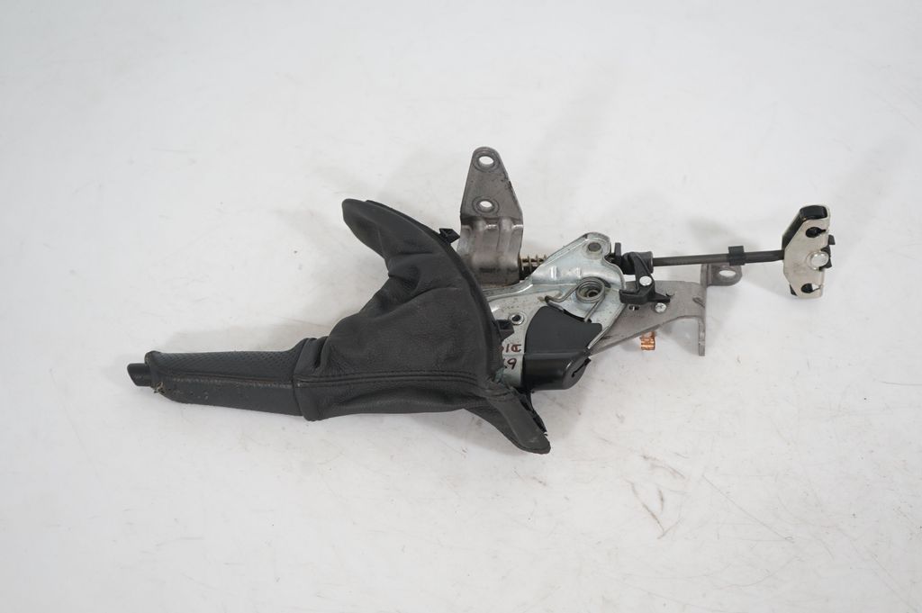 Handbrake/parking brake lever assembly (3)