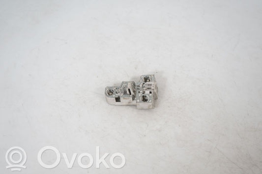 Tail light bulb cover holder