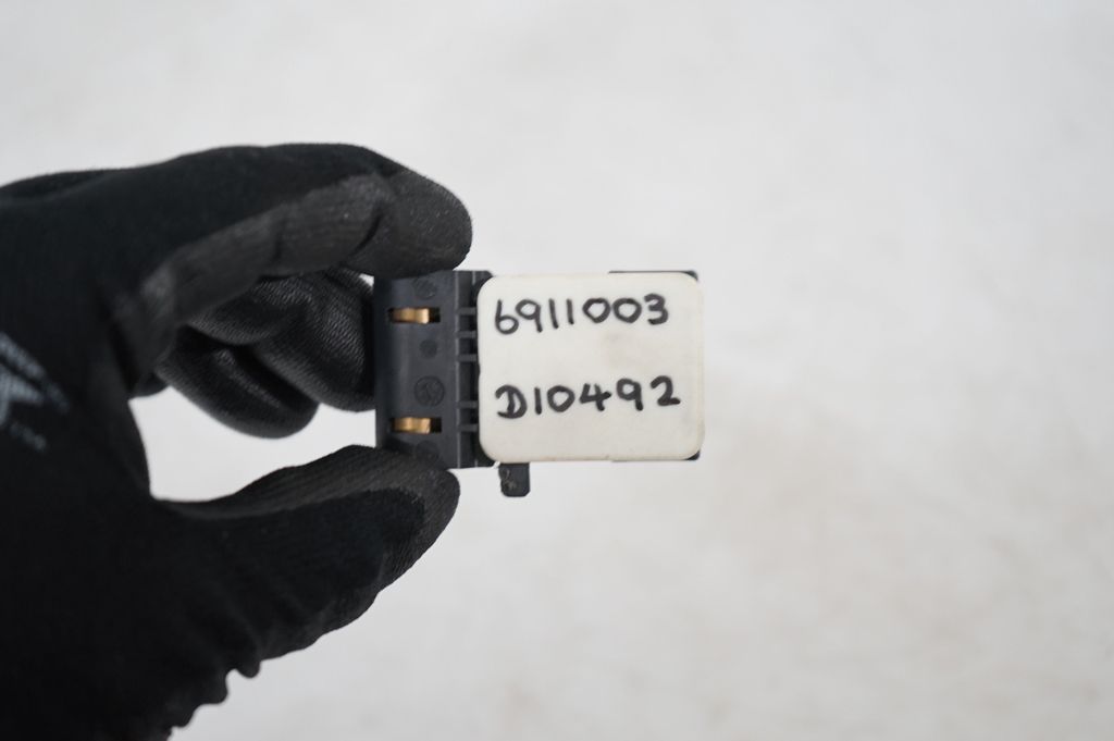 Airbag deployment crash/impact sensor (7)