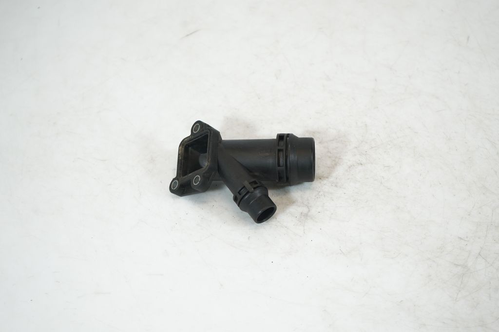 Engine coolant pipe/hose (5)