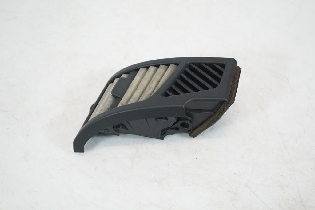 Dashboard side air vent grill/cover trim (2)