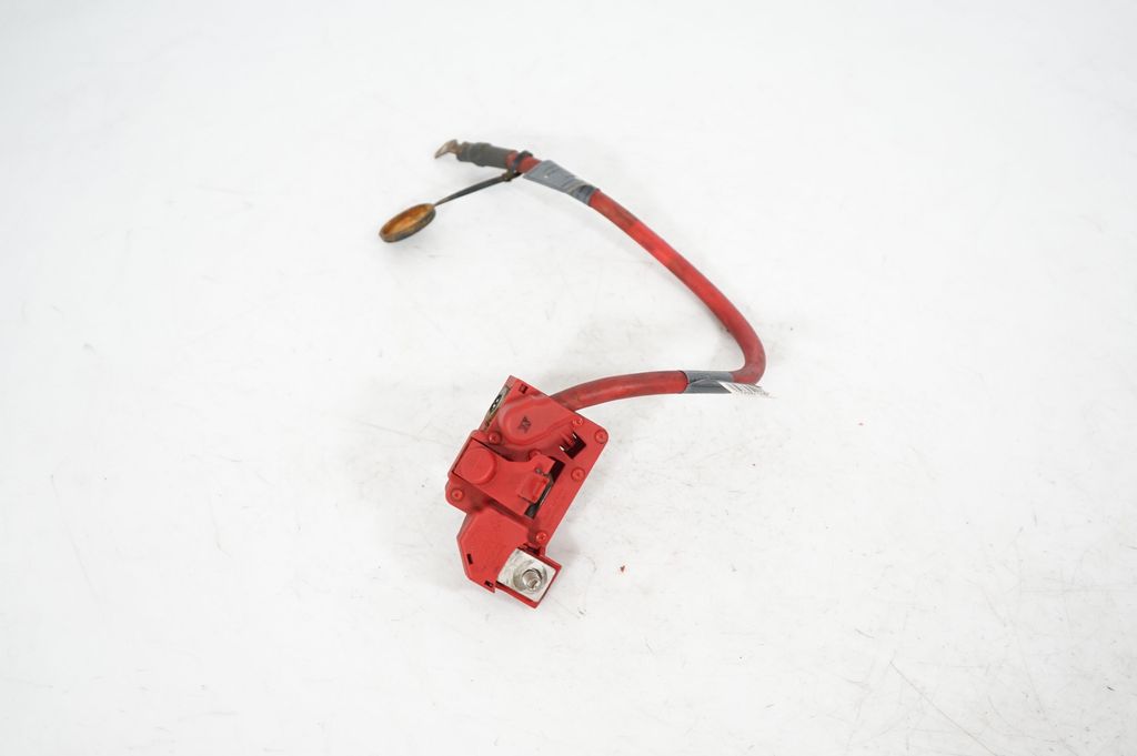 Positive cable (battery) (4)