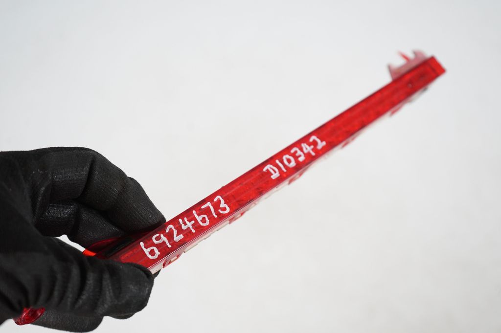 Third/center stoplight (7)