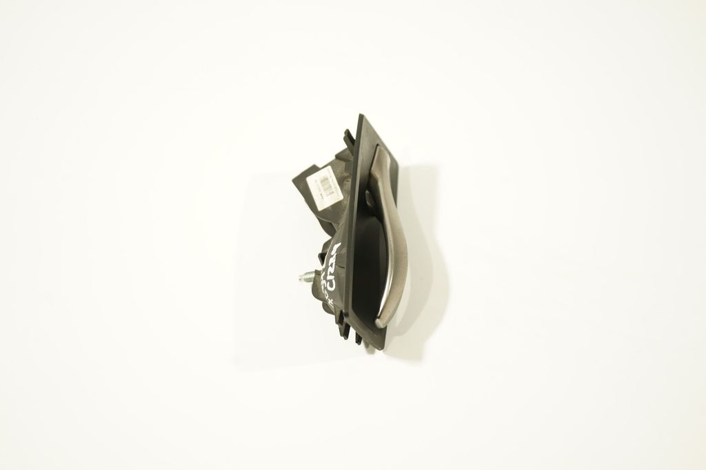 Rear door interior handle (2)