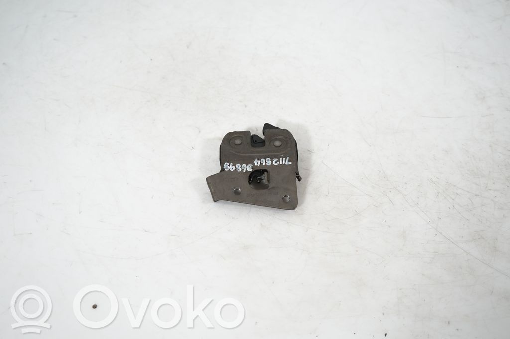 Seat back rest lock catch (3)
