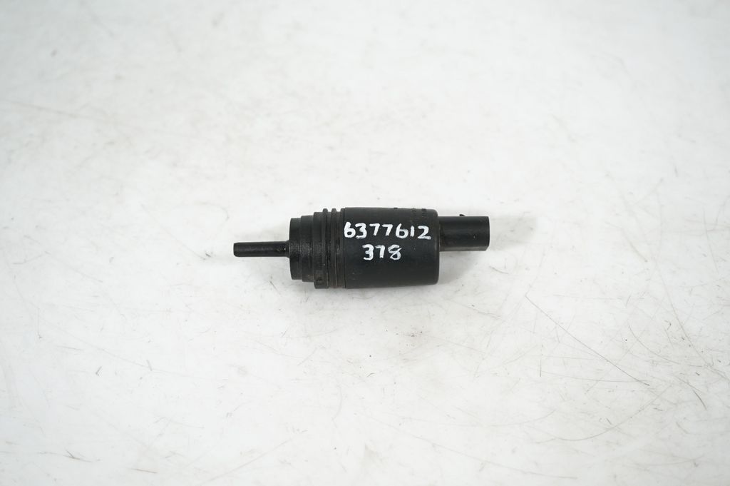 Windscreen/windshield washer pump