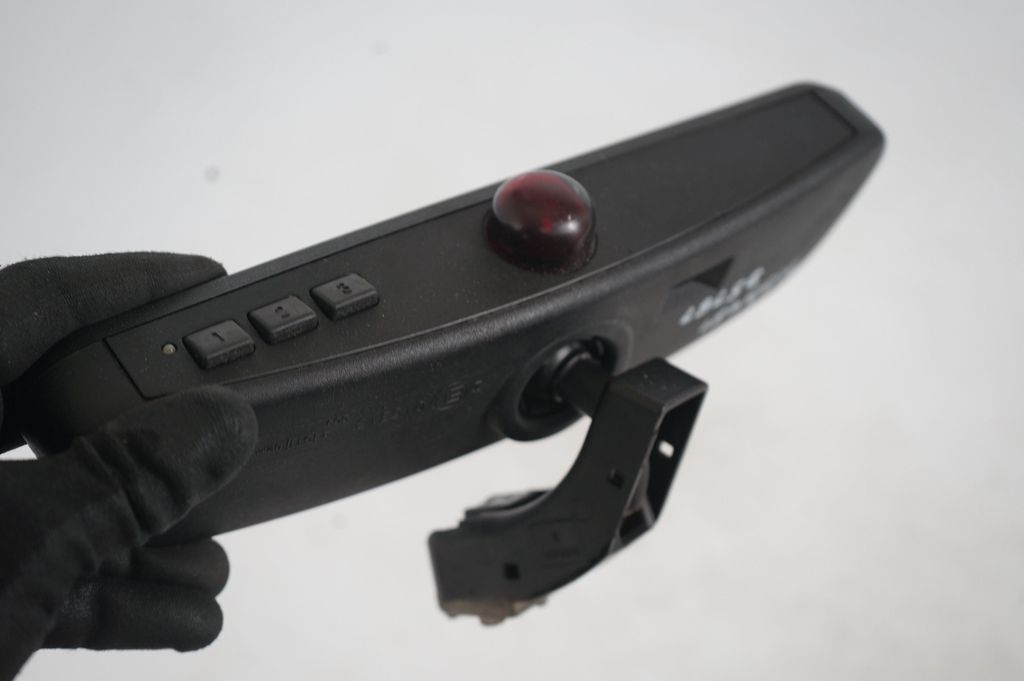 Rear view mirror (interior) (8)