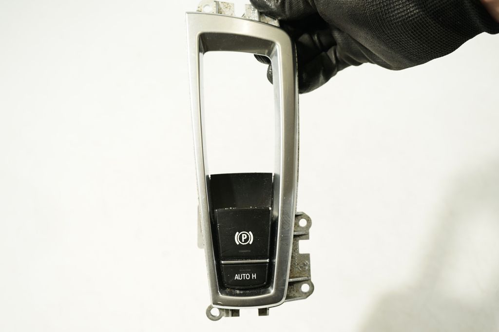 Hand parking brake switch (7)