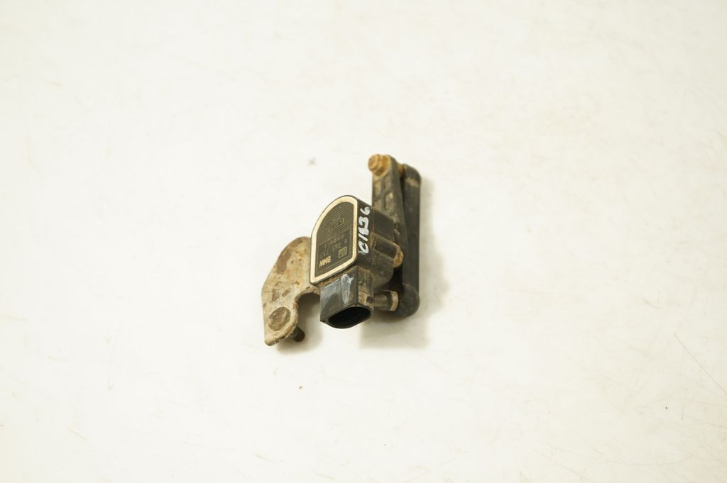 Headlight/headlamp level sensor (5)