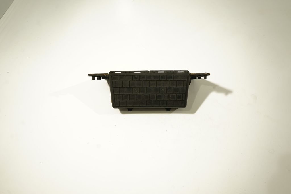 Panel trim (3)