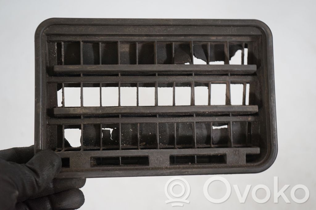 Quarter panel pressure vent (6)