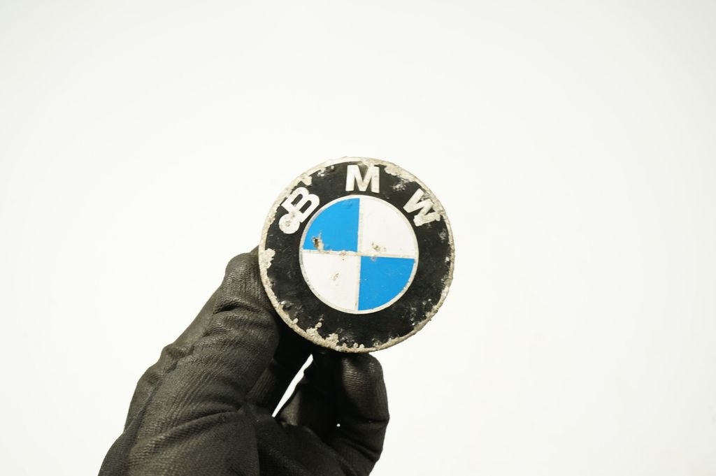 Original wheel cap (6)