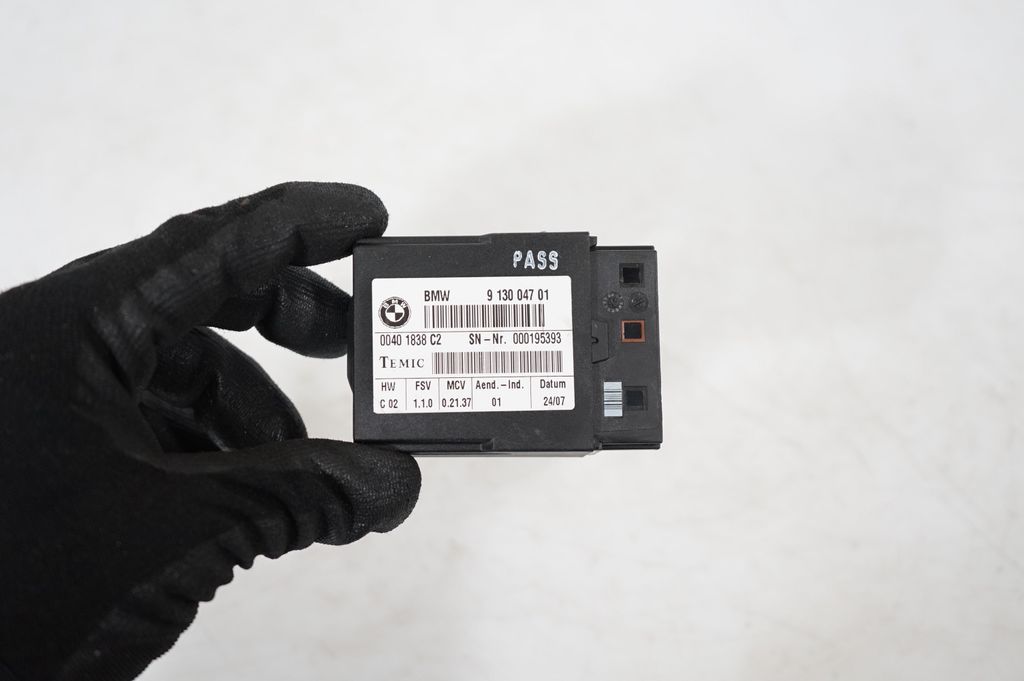 Seat belt warning relay (6)