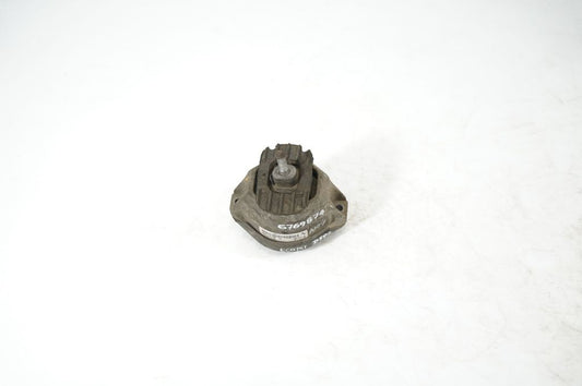 Engine mount bracket