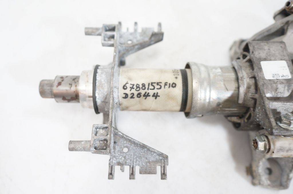 Steering wheel axle set (9)