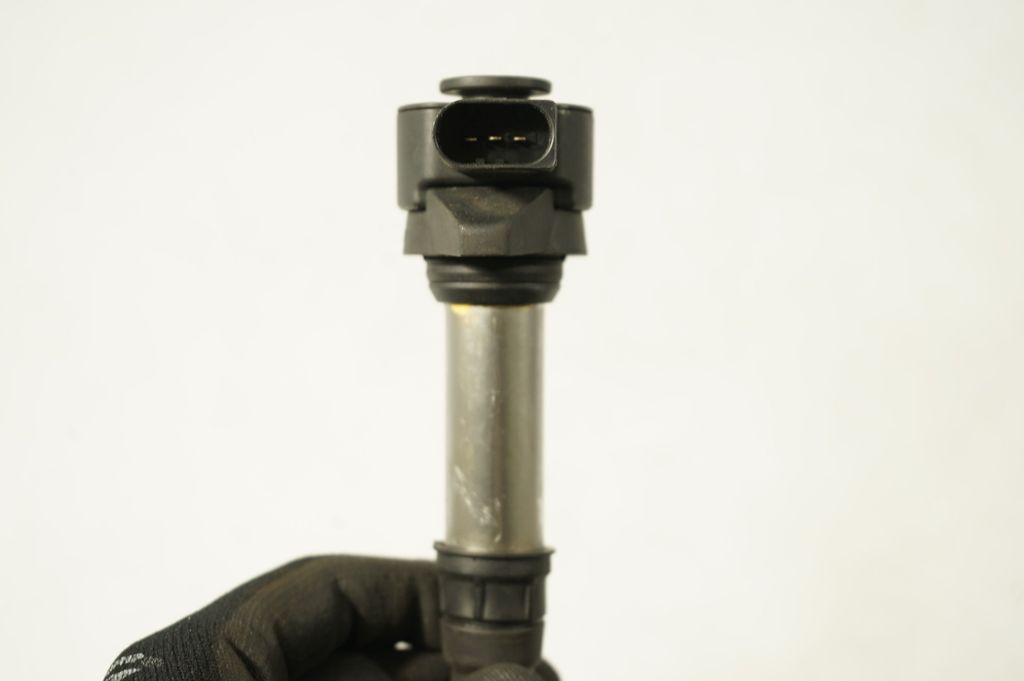 High voltage ignition coil (6)