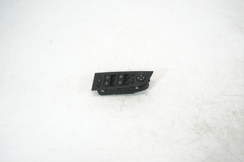 Electric window control switch (2)