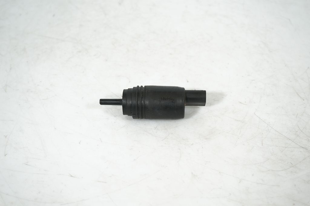 Windscreen/windshield washer pump (3)