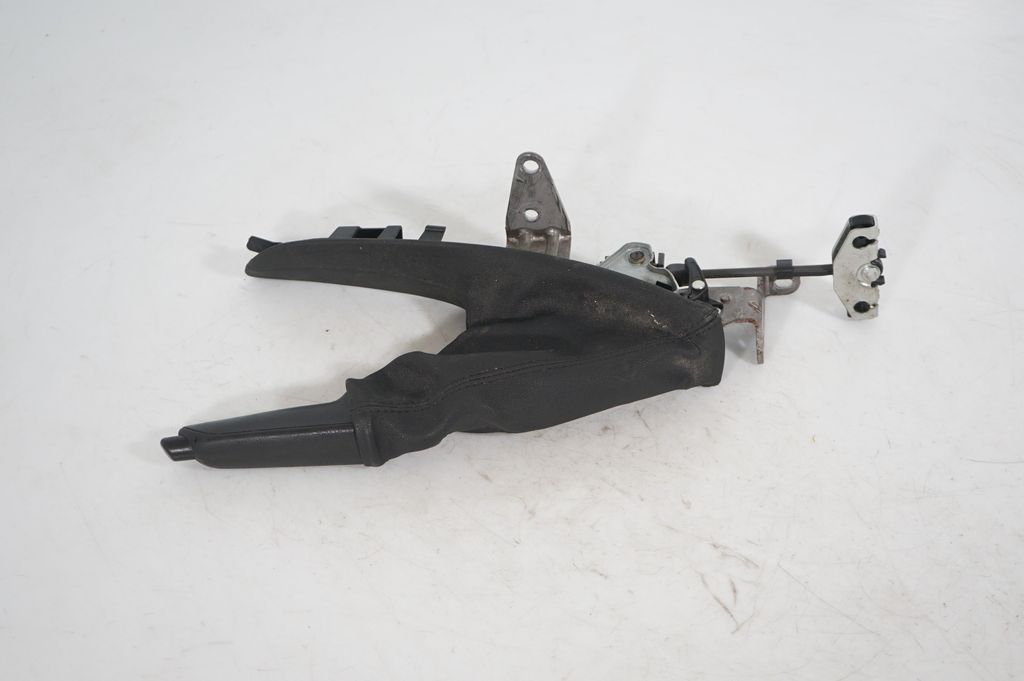 Handbrake/parking brake lever assembly (3)