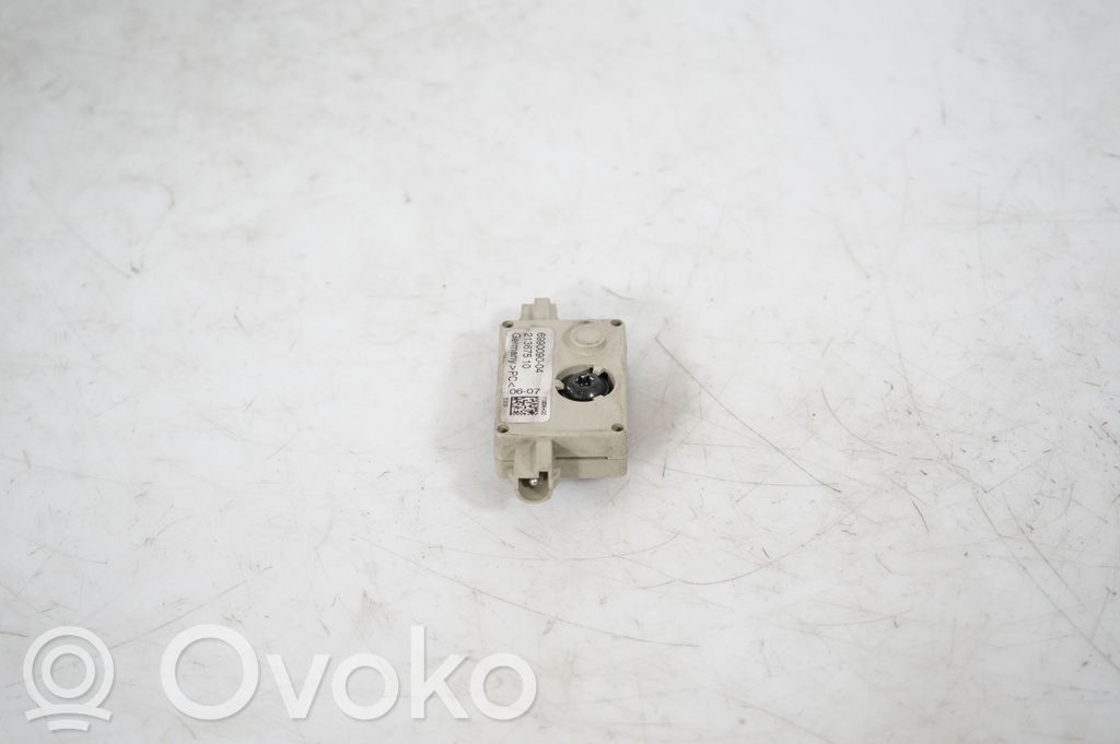 Aerial antenna amplifier (2)