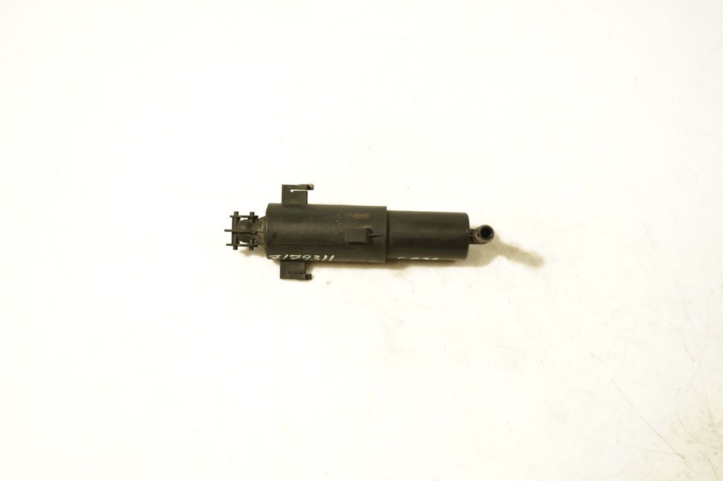 Headlight washer spray nozzle (2)