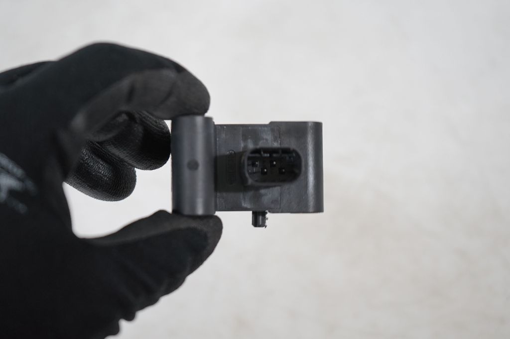 Airbag deployment crash/impact sensor (6)