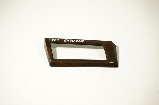 Dashboard glove box trim