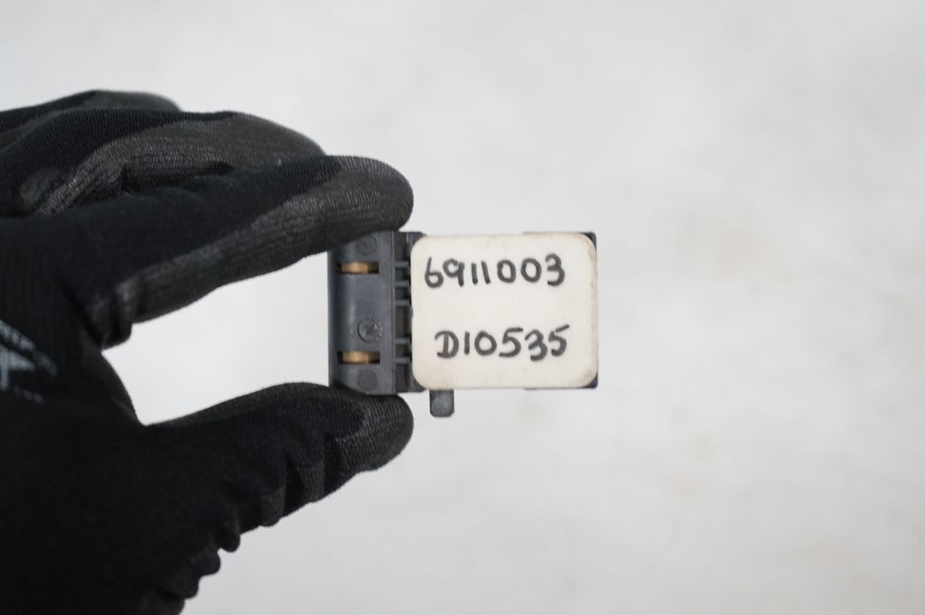 Airbag deployment crash/impact sensor (7)