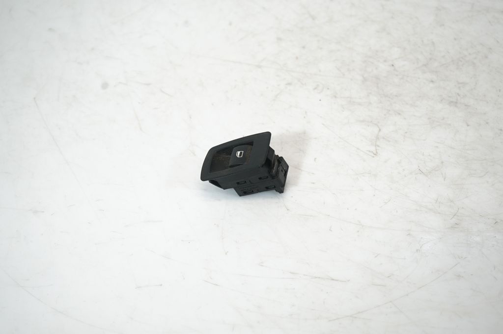 Electric window control switch (2)