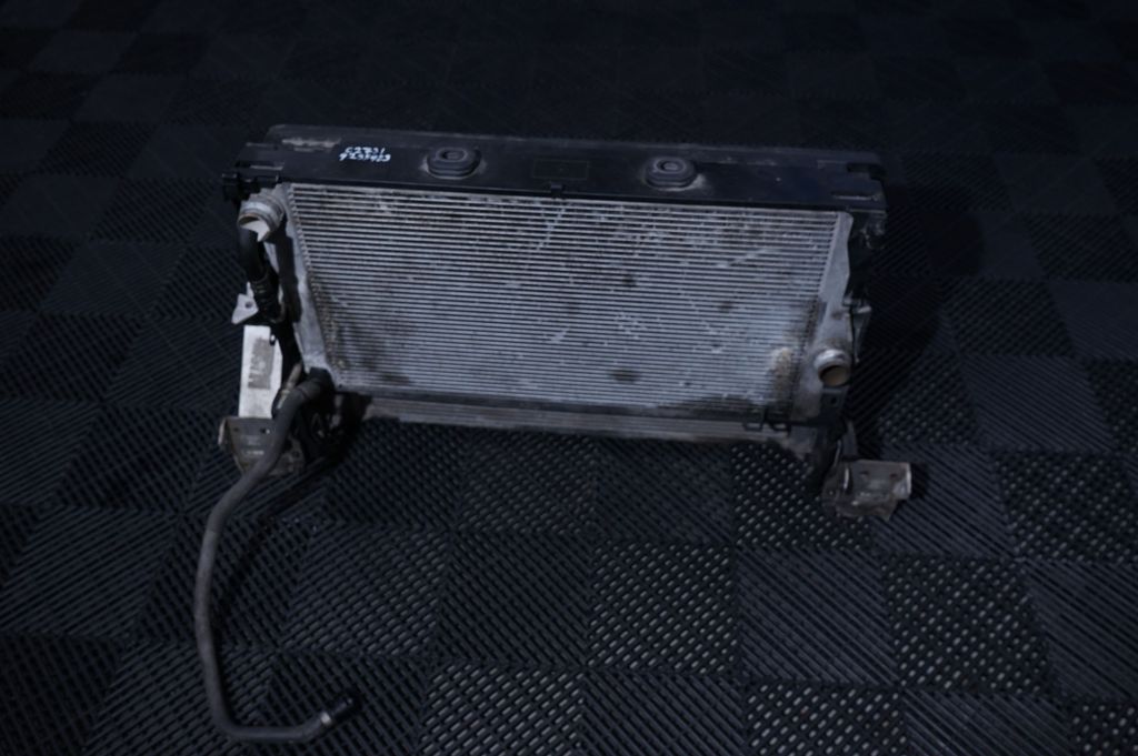 A/C cooling radiator (condenser) (5)