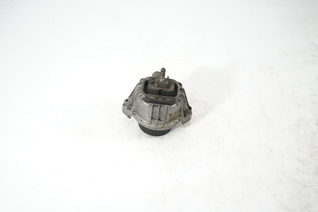 Engine mount bracket (2)