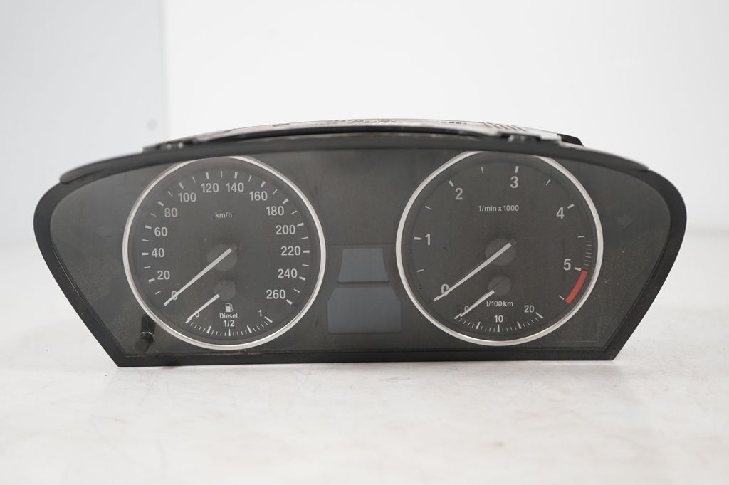 Speedometer (instrument cluster) (6)