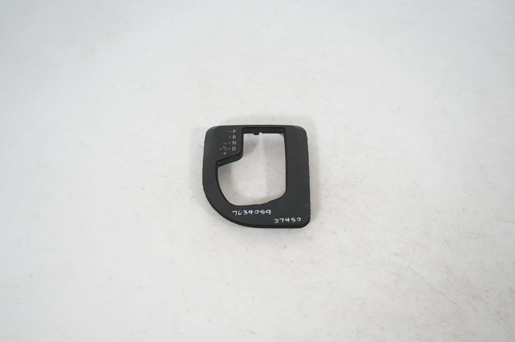 Gear shifter surround trim plastic