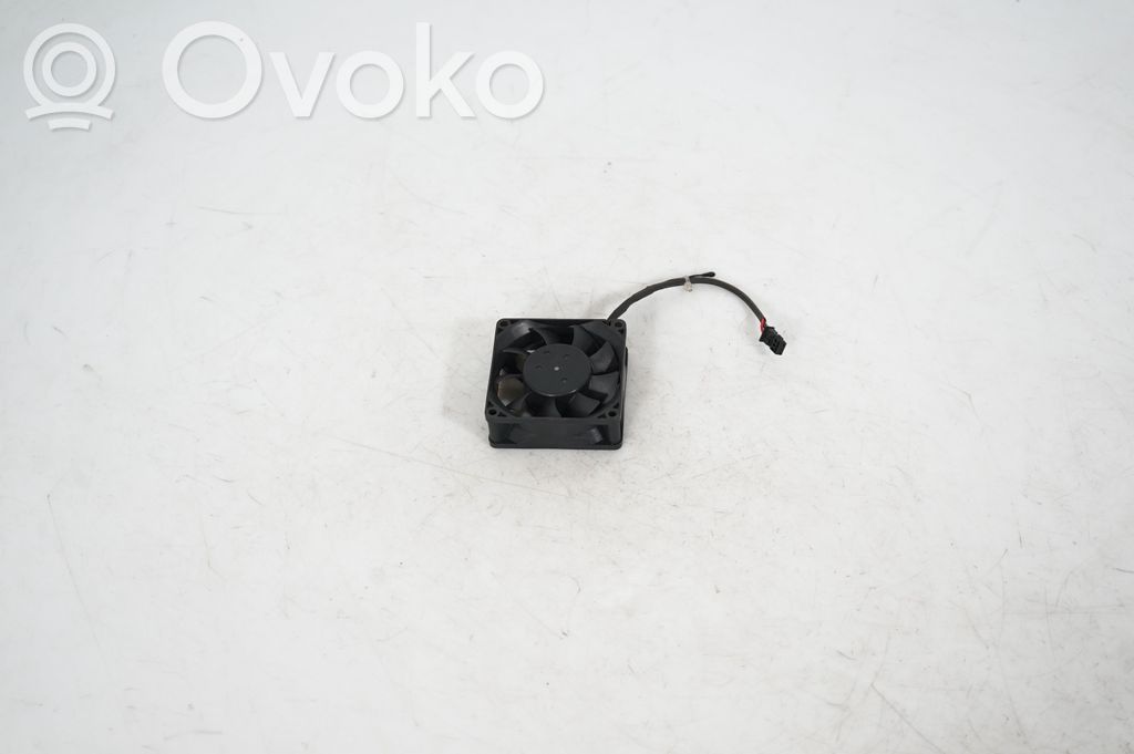Engine control unit/module fan (4)