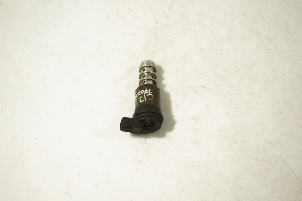 Camshaft vanos timing valve (3)