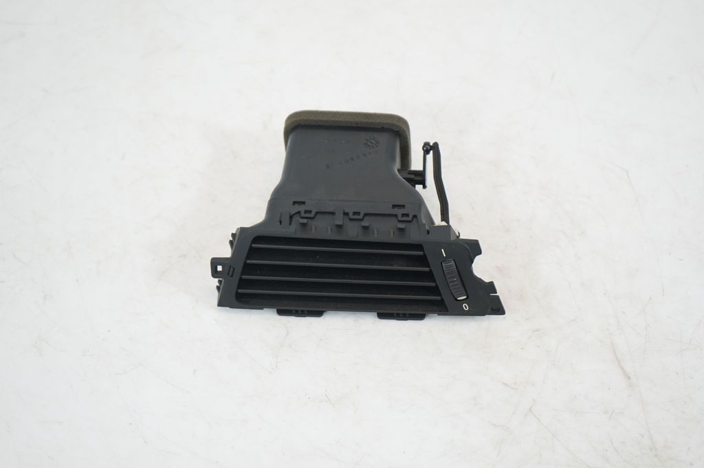 Dashboard side air vent grill/cover trim