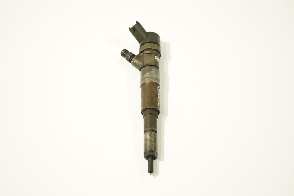 Fuel injector