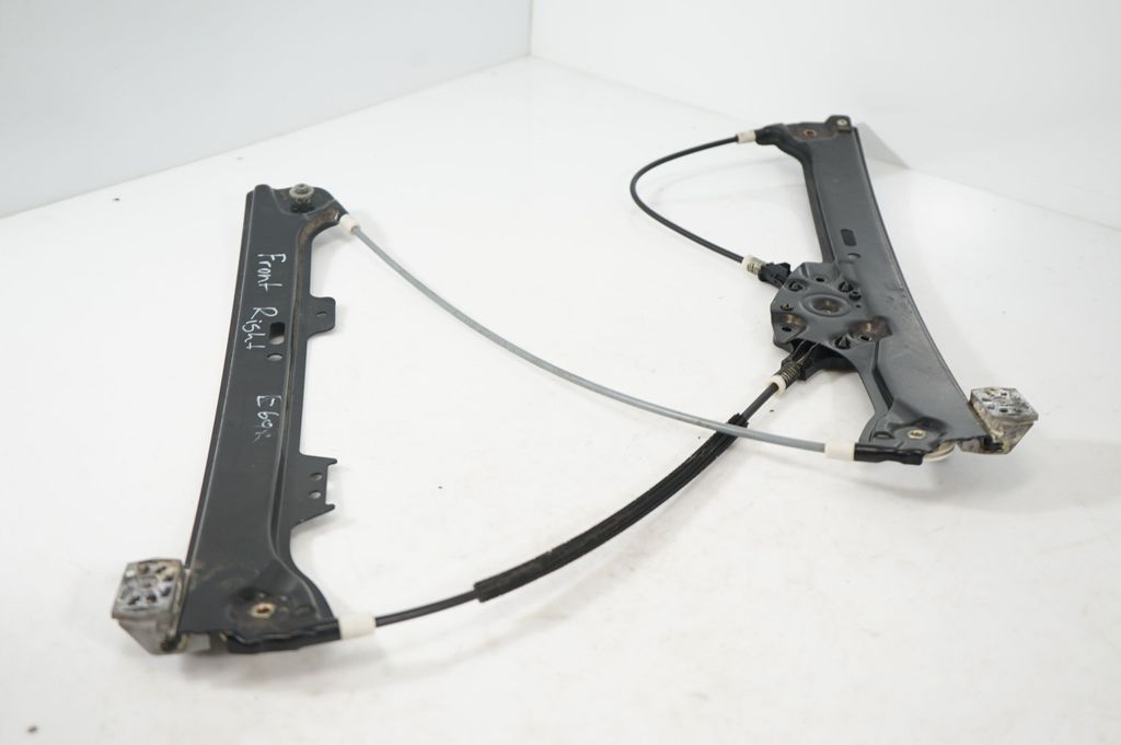 Front door window regulator with motor (6)