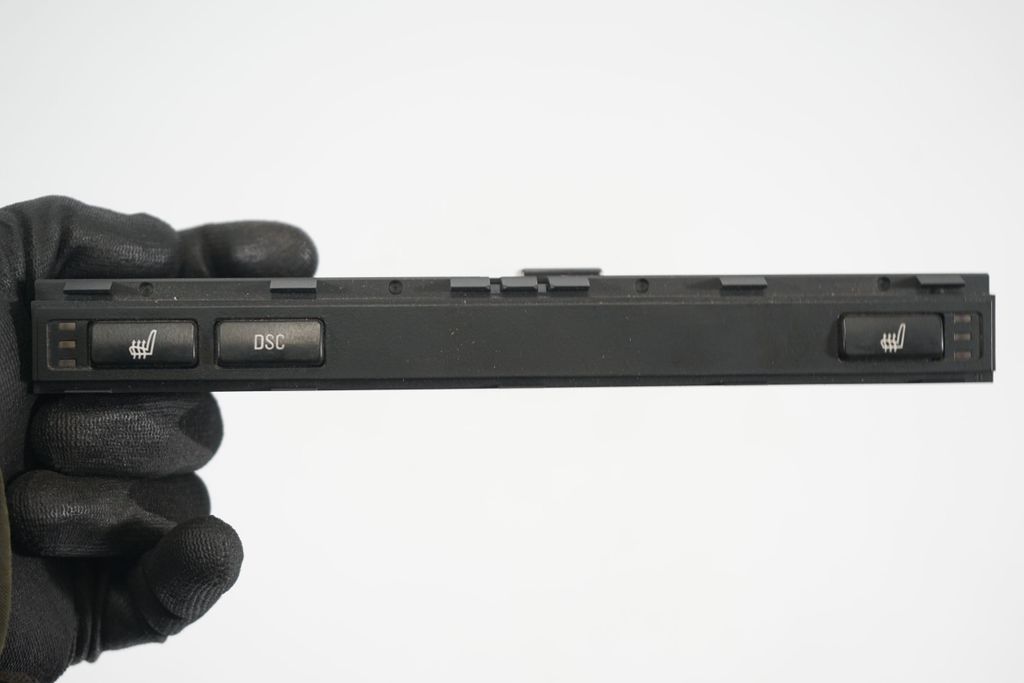 Seat heating switch (6)