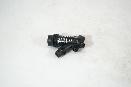 Engine coolant pipe/hose