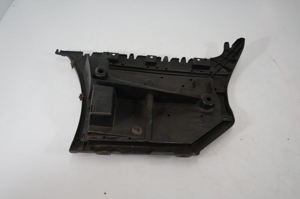 Rear bumper mounting bracket (5)