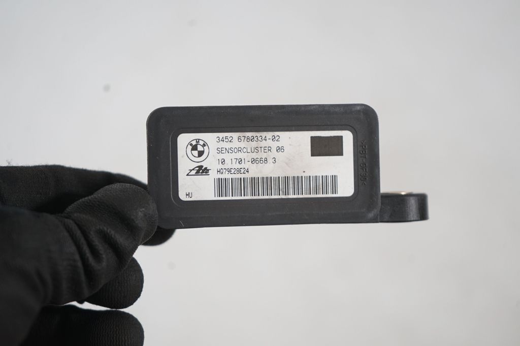 ESP acceleration yaw rate sensor (6)