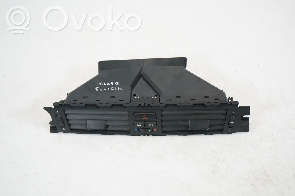 Dash center air vent grill