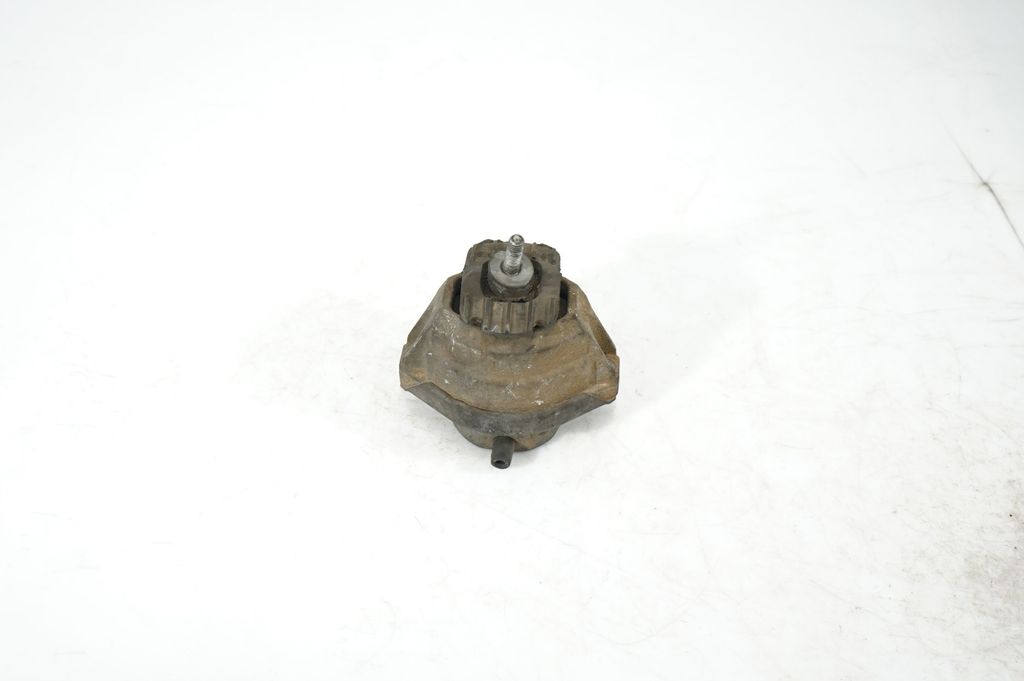 Engine mount bracket (2)