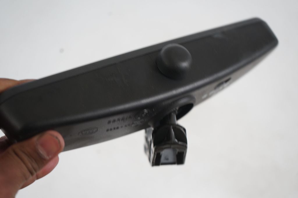 Rear view mirror (interior) (7)